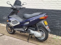 Gilera runner lc sd dark dream 45km bromscooter 2-takt - afbeelding 3 van  6