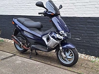 Gilera runner lc sd dark dream 45km bromscooter 2-takt - afbeelding 5 van  6