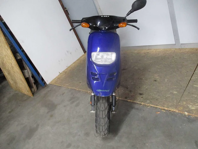 Gilera typhoon - bromscooter - xr 2 takt - scooter - afbeelding 5 van  11