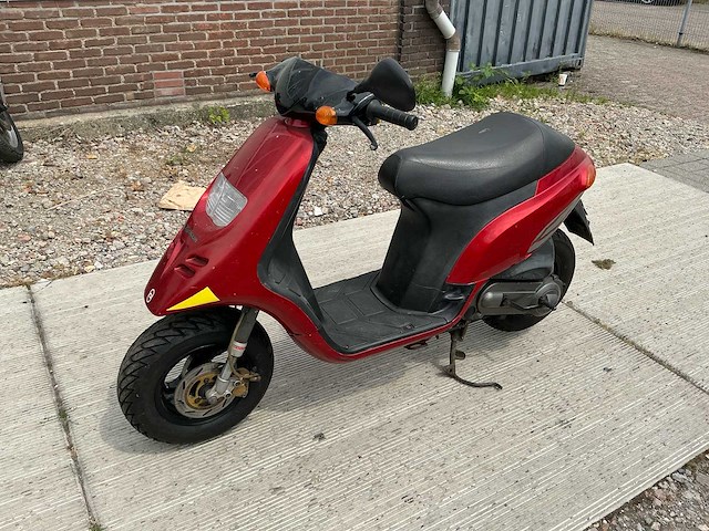 Gilera typhoon scooter - afbeelding 1 van  15