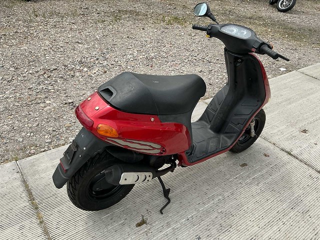 Gilera typhoon scooter - afbeelding 11 van  15