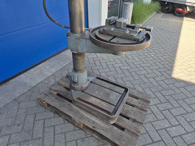 Gillardon - gsb-32v - kolomboormachine - afbeelding 10 van  15