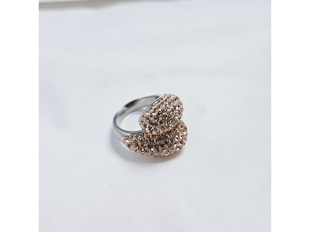 Gioielli dames ring - nieuw - stenen zijn geen natuurlijke diamanten - afbeelding 2 van  4