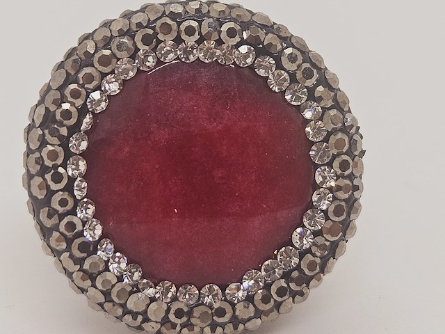 Gioielli dames ring - nieuw - stenen zijn geen natuurlijke diamanten - afbeelding 3 van  5