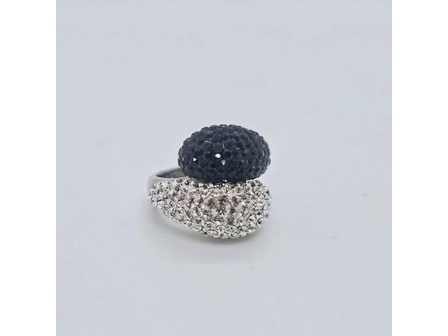 Gioielli dames ring - nieuw - stenen zijn geen natuurlijke diamanten - afbeelding 2 van  5