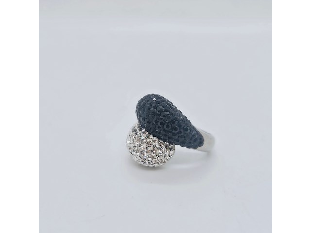 Gioielli dames ring - nieuw - stenen zijn geen natuurlijke diamanten - afbeelding 3 van  5