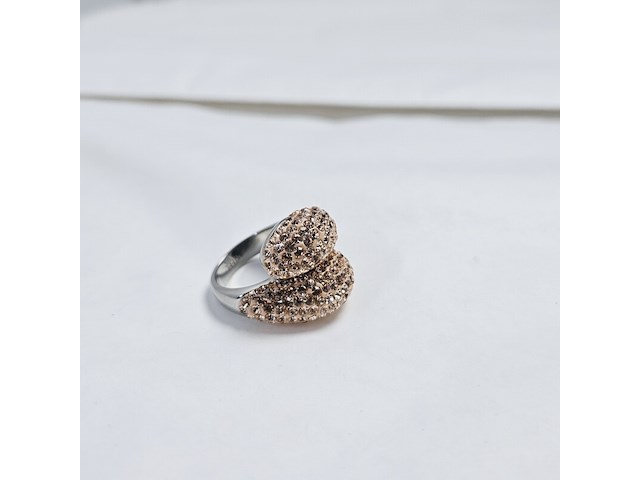 Gioielli dames ring - stenen zijn geen natuurlijke diamanten - afbeelding 3 van  4