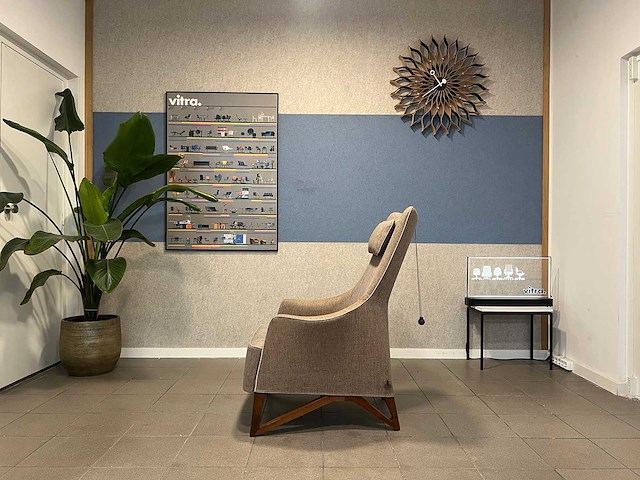 Giorgetti mobius wingchair fauteuil stof + hout - afbeelding 4 van  10