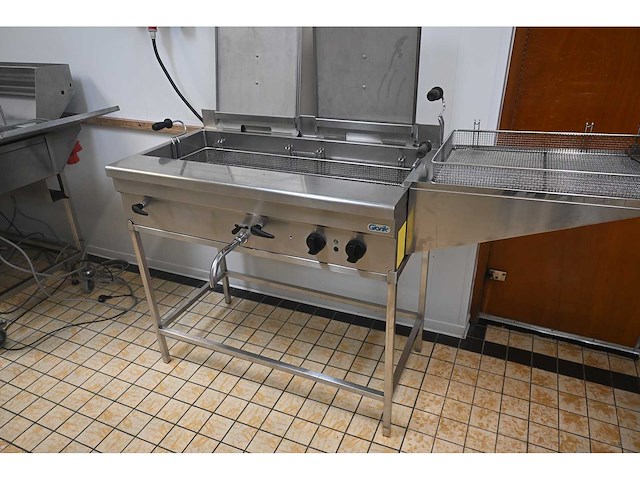 Giorik fp27s oliebollen friteuse - afbeelding 7 van  10
