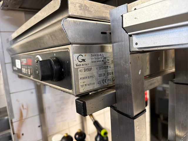 Giorik sh560p professionele salamander grill – 400v - afbeelding 3 van  4