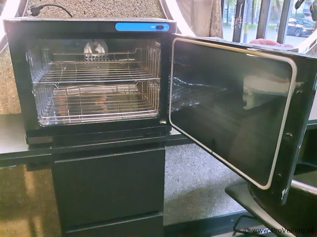 Giovanni handdoekverwarmer met uv-sterilisator rtd-23a - afbeelding 2 van  6