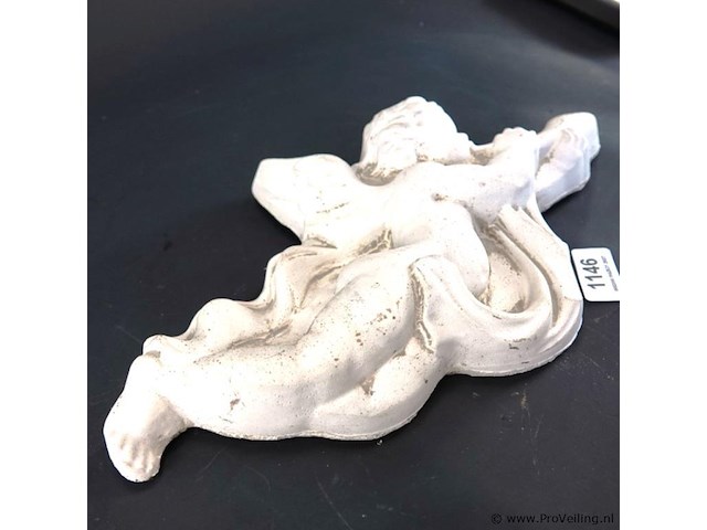 Gipsen engel als wandversiering - afbeelding 3 van  5