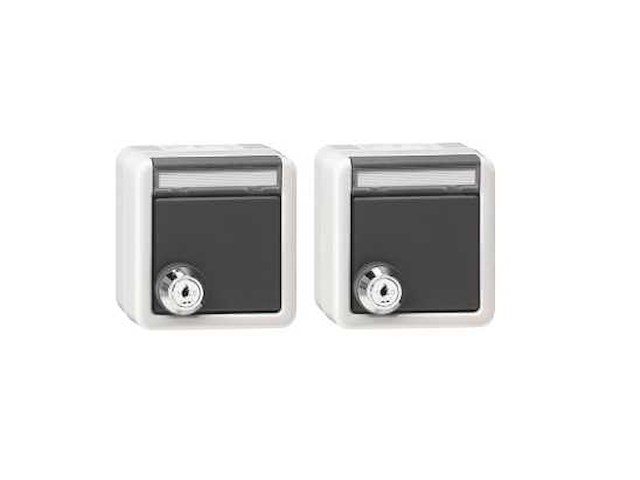 Gira - 4560 30 - wandcontactdoos (6x) - afbeelding 1 van  3