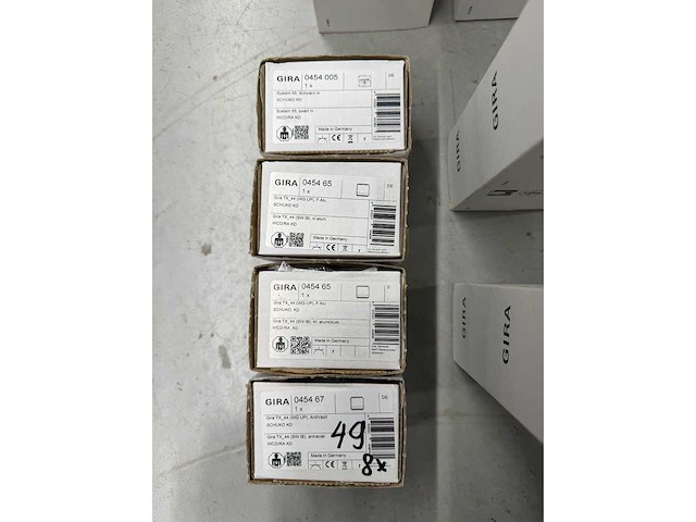 Gira - installatiemateriaal (8x) - afbeelding 3 van  4