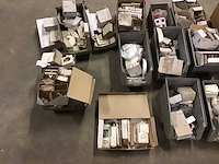 Gira dimmers & schakelaars - afbeelding 1 van  8