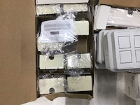 Gira partij basiselementen voor stopcontacten - afbeelding 2 van  4