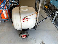 Giraf 100l spuittank op verrijdbaar statief - afbeelding 2 van  3