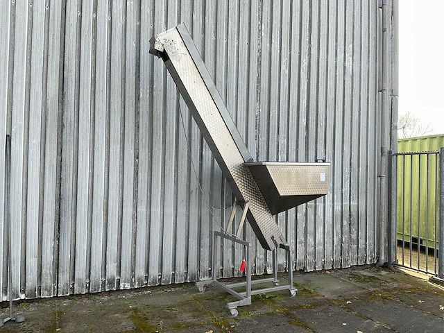 Giraf opvoertransportband - afbeelding 1 van  7