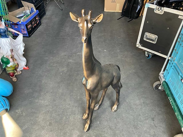 Giraffe beeld / sculptuur (100 cm) - afbeelding 1 van  3