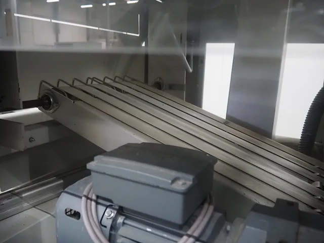 Girbau - afbeelding 15 van  16