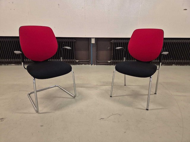 Giroflex - 353 - kantoorstoelen - arm chair (2x) - afbeelding 1 van  9