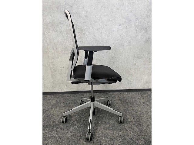 Giroflex - ergonomische bureaustoel - afbeelding 5 van  11