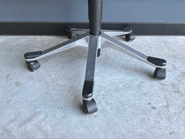 Giroflex bureaustoel - afbeelding 3 van  5