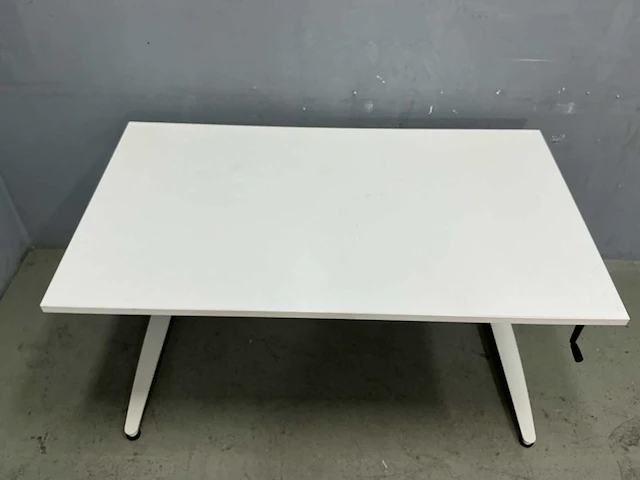 Gispen - bureautafel diverse afmetingen (4x) - afbeelding 9 van  22