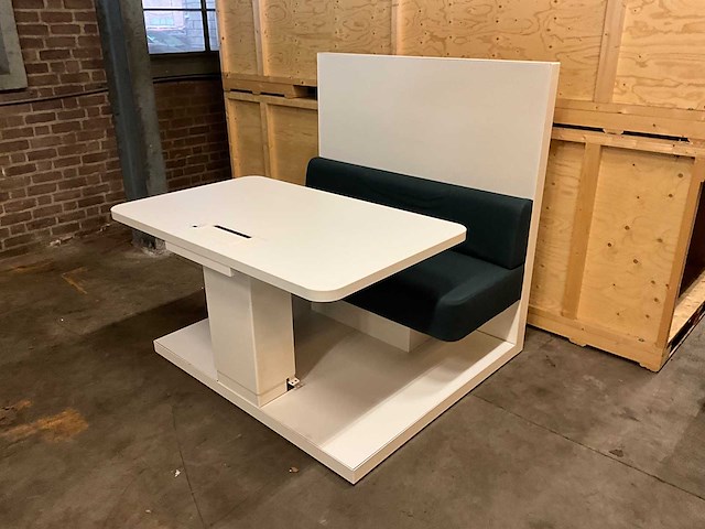 Gispen - ellen lounge - verrijdbare werkplek met een uitschuifbaar en in hoogte verstelbaar blad 140x130x142cm - afbeelding 4 van  12