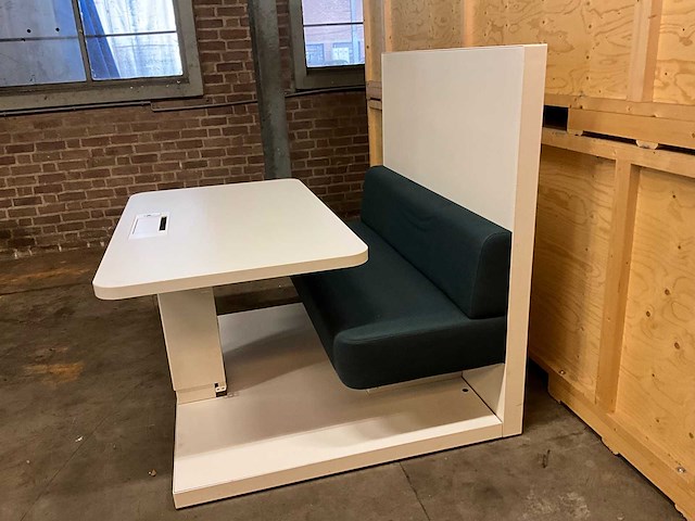 Gispen - ellen lounge - verrijdbare werkplek met een uitschuifbaar en in hoogte verstelbaar blad 140x130x142cm - afbeelding 10 van  12