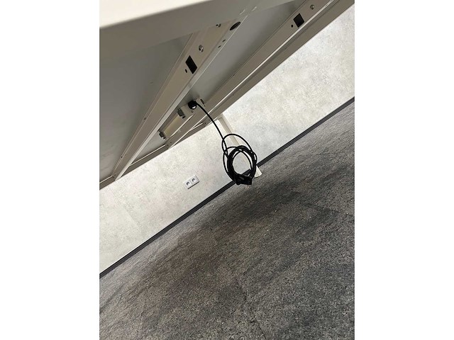 Gispen - vergadertafel 180x180 - afbeelding 4 van  5