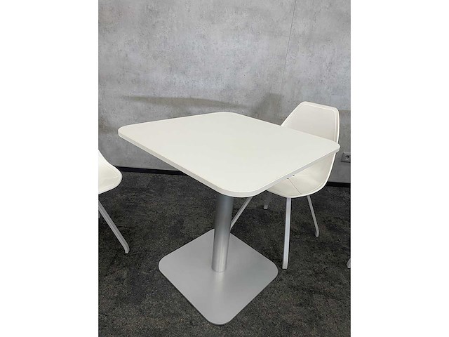 Gispen/ alma design - 10p kantine opstelling - afbeelding 19 van  19