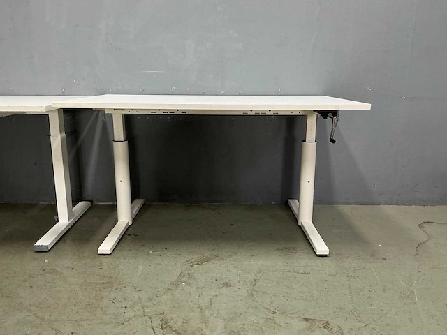 Gispen bureautafel 135/140x80 cm (2x) - afbeelding 5 van  9