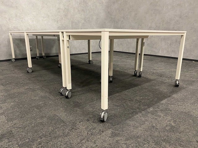 Gispen/ connection - 10p mobiele conferentie-/ cursisten opstelling - afbeelding 17 van  27