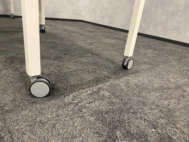 Gispen/ connection - 10p mobiele conferentie-/ cursisten opstelling - afbeelding 6 van  27