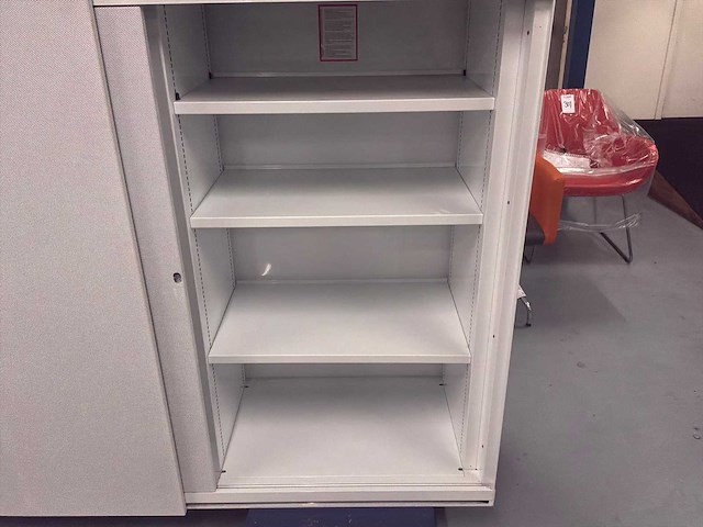 Gispen schuifdeurkast - afbeelding 4 van  4