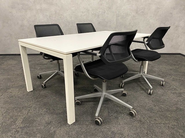 Gispen/ steelcase - 4 persoons vergaderset 180x100 - afbeelding 1 van  13