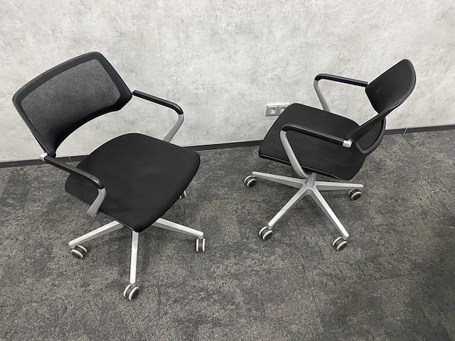 Gispen/ steelcase - 4 persoons vergaderset 180x100 - afbeelding 3 van  13