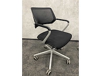 Gispen/ steelcase - 4 persoons vergaderset 180x100 - afbeelding 4 van  13