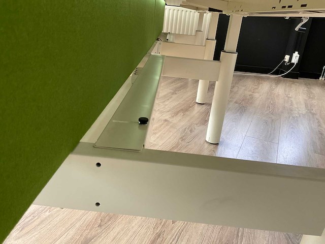 Gispen werkeiland - afbeelding 2 van  17