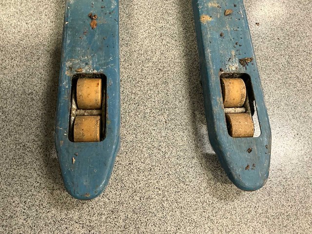 Giss hand hydraulische palletwagen - afbeelding 4 van  9