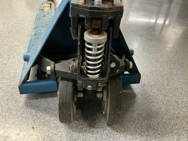 Giss hand hydraulische palletwagen - afbeelding 8 van  9