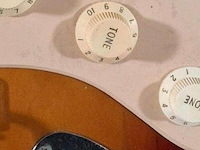 Gitaar, sunn fender, mustang, bruin - afbeelding 2 van  8