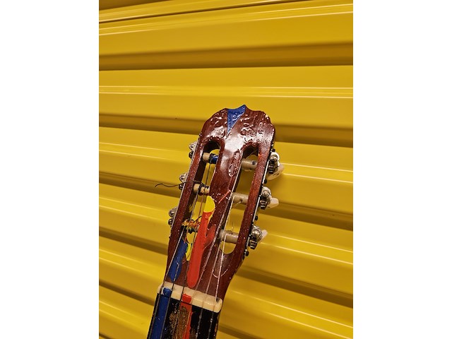 Gitaar, tonnie voorn, mixmedia, 2010 - afbeelding 3 van  6