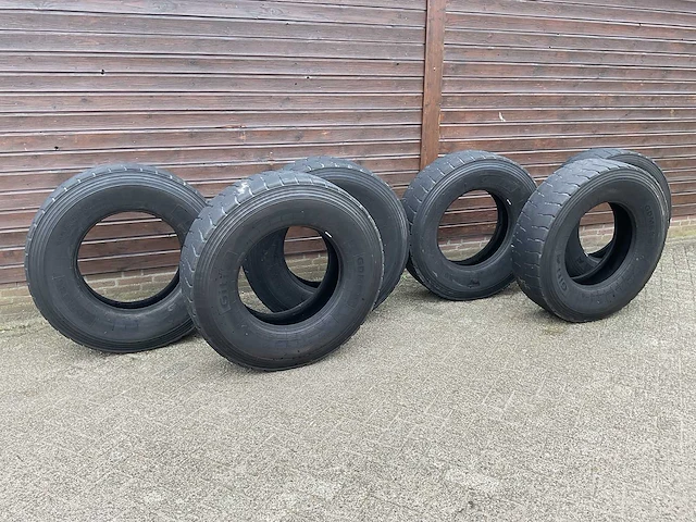 Giti gdm686 315/80r22,5 vrachtwagenband (6x) - afbeelding 1 van  8