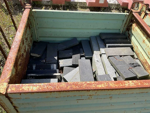 Gitterbox en metalen bakken met kunststof blokken (3x) - afbeelding 10 van  10