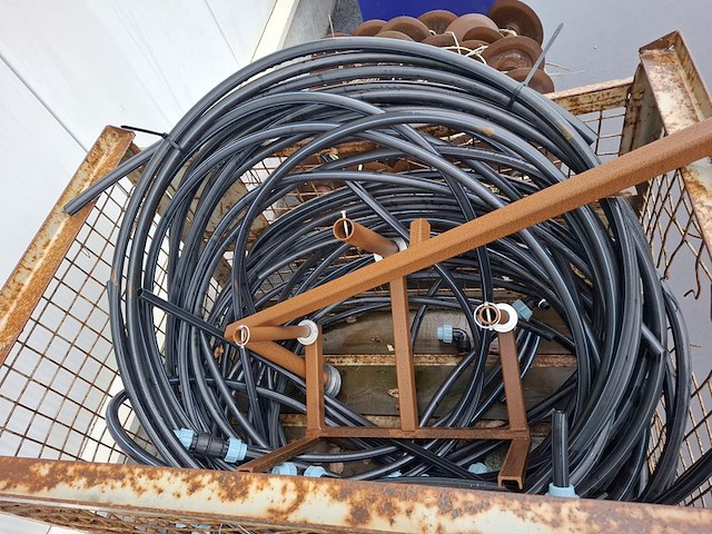 Gitterbox met diverse tyleenslang - afbeelding 8 van  10