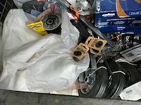 Gitterbox met inhoud - afbeelding 3 van  4