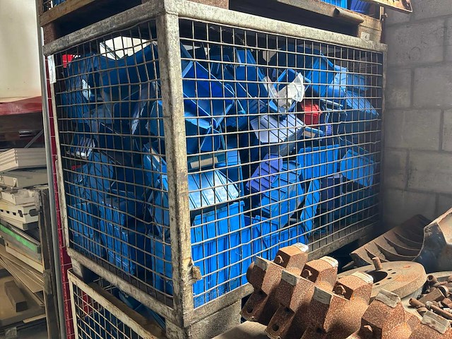Gitterbox met magazijnbakken (5x) - afbeelding 1 van  5