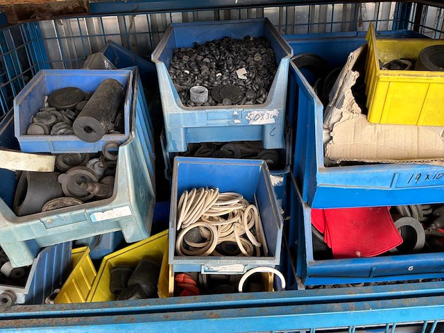 Gitterboxen met inhoud (40x) - afbeelding 2 van  22